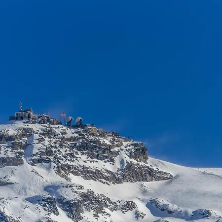 公寓 Hellochalet Le Bois Du Cervin - Matterhorn View, Ski-in Ski-out *